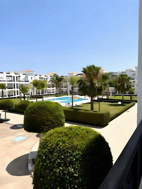 Bazén v ubytování Nouveau Appartement Familiale - Résidence Calme nebo v jeho okolí