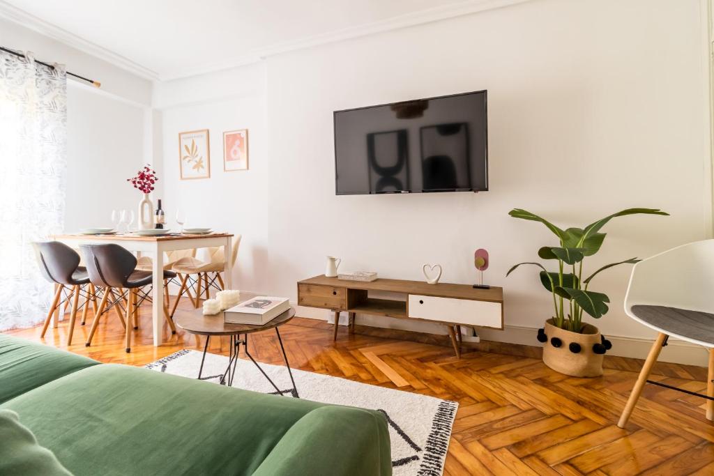 TV a/nebo společenská místnost v ubytování Moderno apartamento en pleno centro