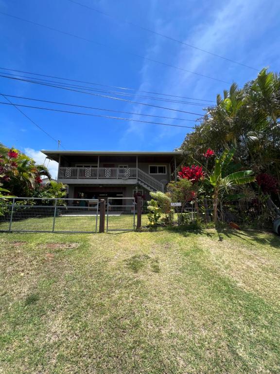 Zahrada ubytování Private Ohana on the lush Hamakua coast with AC