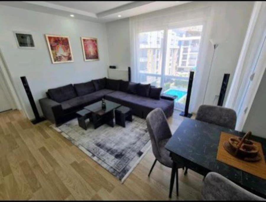 Hurmada harika konum denize yakın 2 banyolu daire