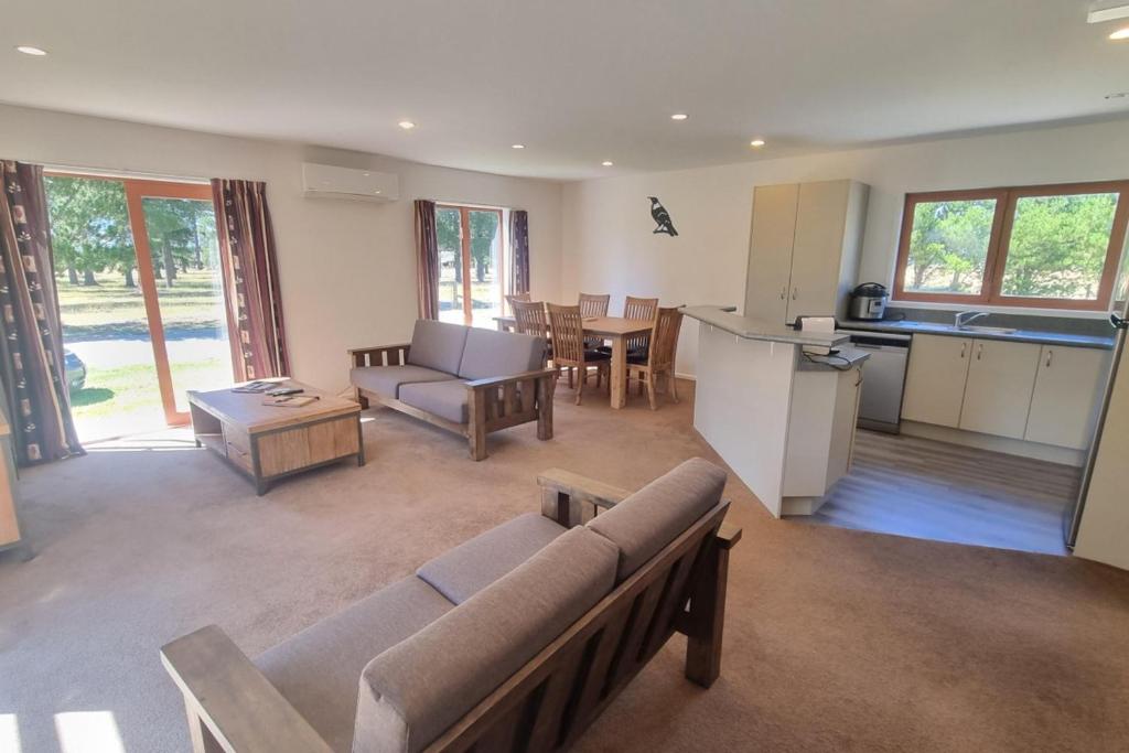 Sherwood Ranch Cottages - 403 Woodbank Road - Resim 3