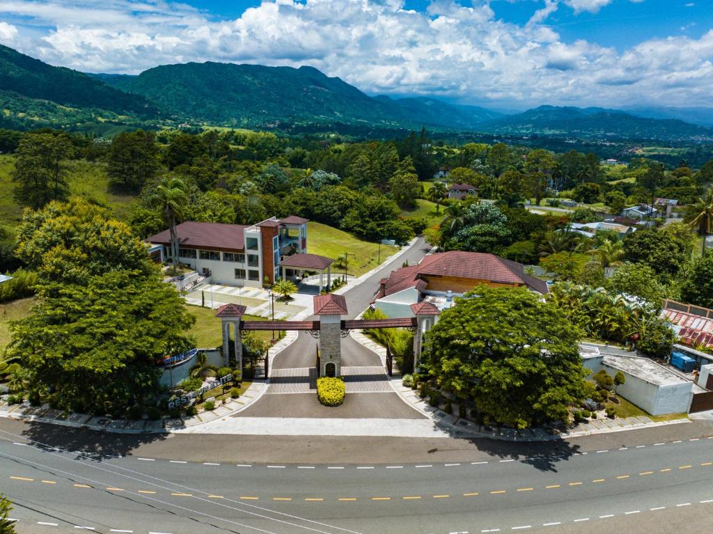 Letecký snímek ubytování Vista del Campo Country Club & Villas