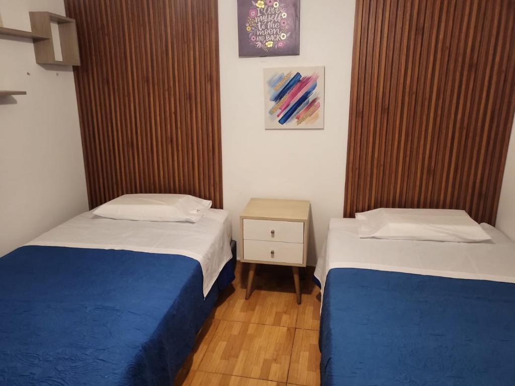 Postel nebo postele na pokoji v ubytování Home Blessed