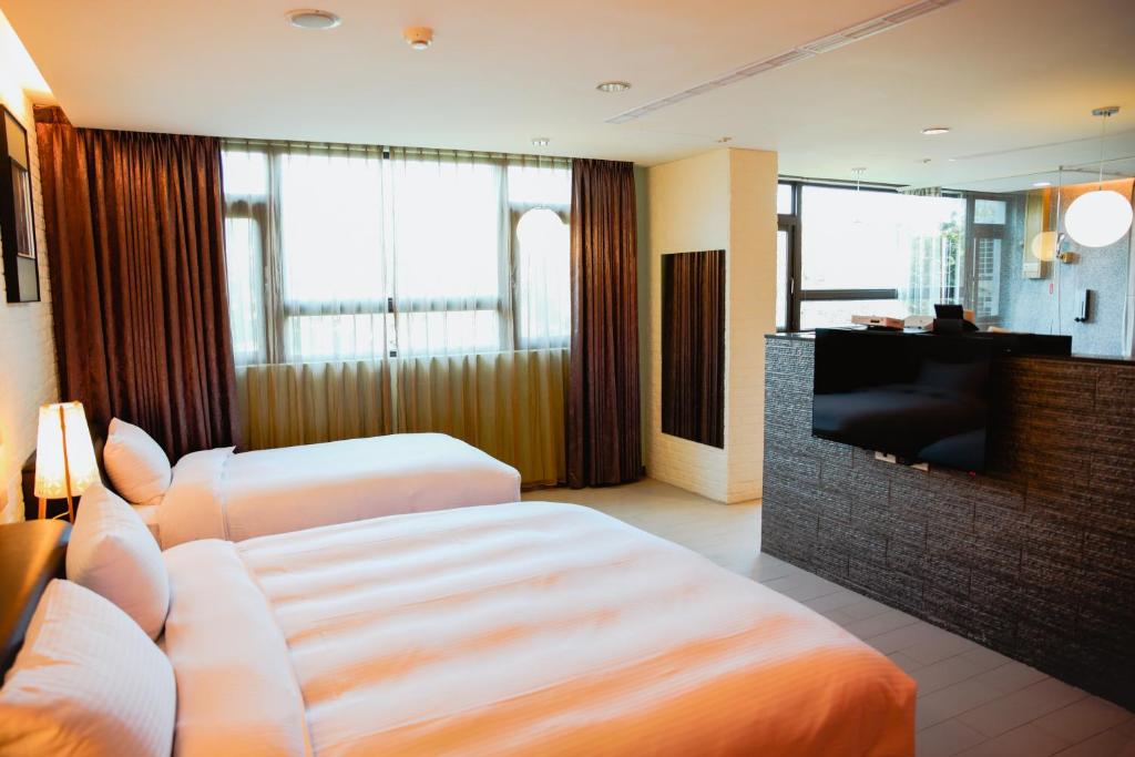 823 Tourist Hotel - Habitación Triple De Lujo