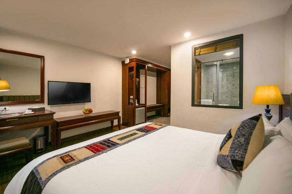TV/trung tâm giải trí tại Bamboo Sapa Hotel