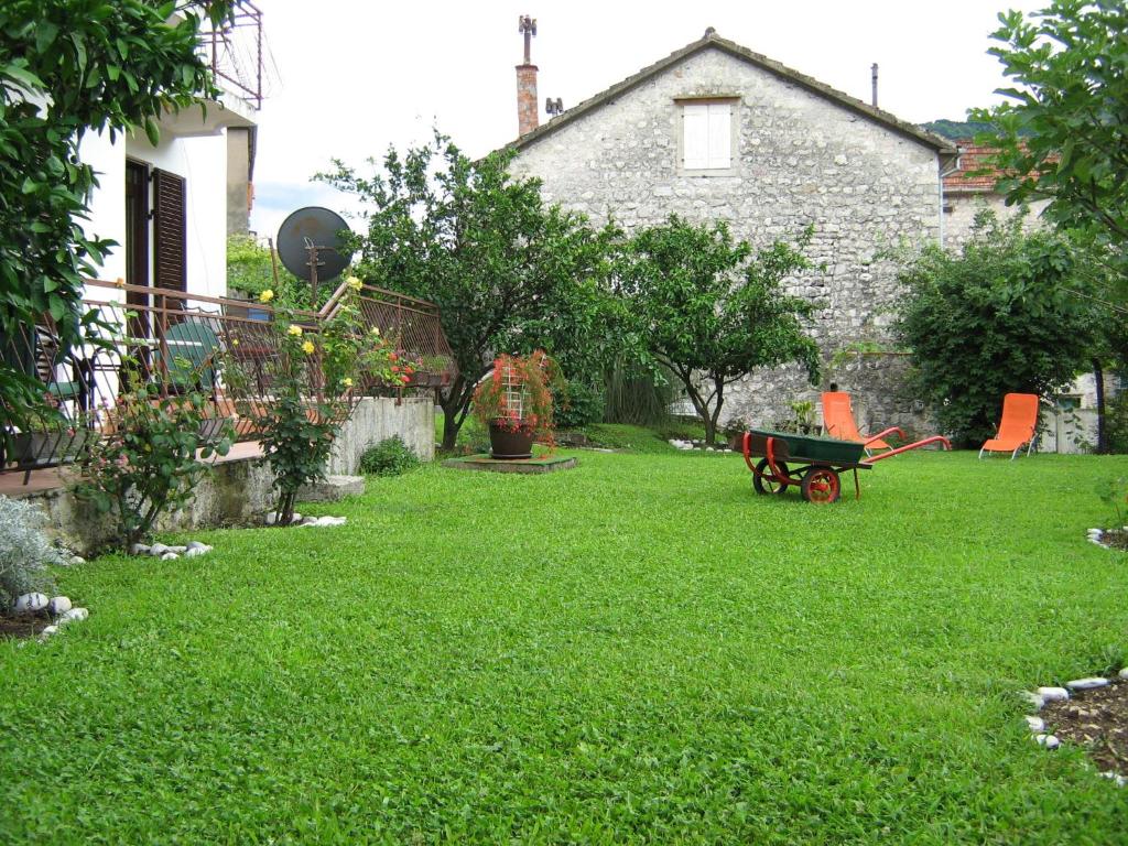 Rooms & Apartments Vukasović - 9