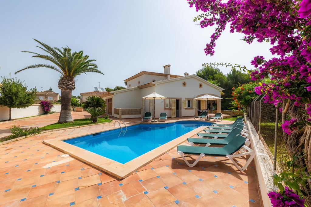 Villa Sa Coma, Sa Coma (updated prices 2024)