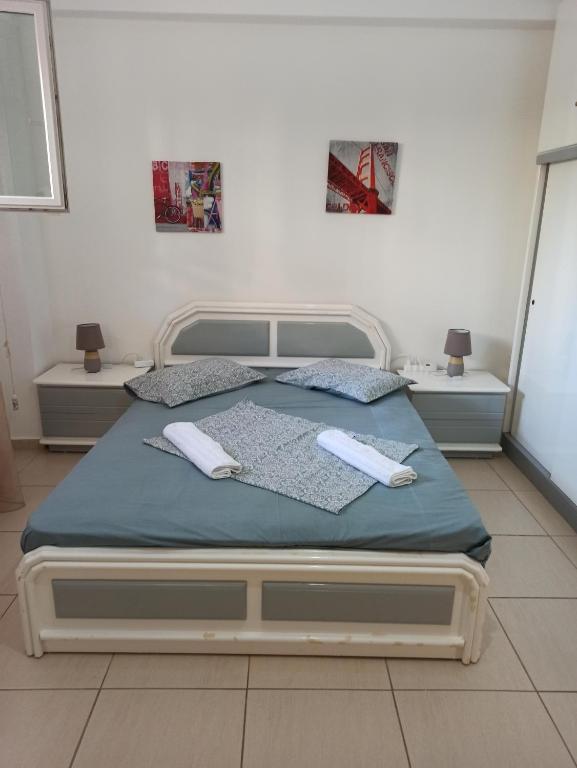 Posteľ alebo postele v izbe v ubytovaní Theodoras House