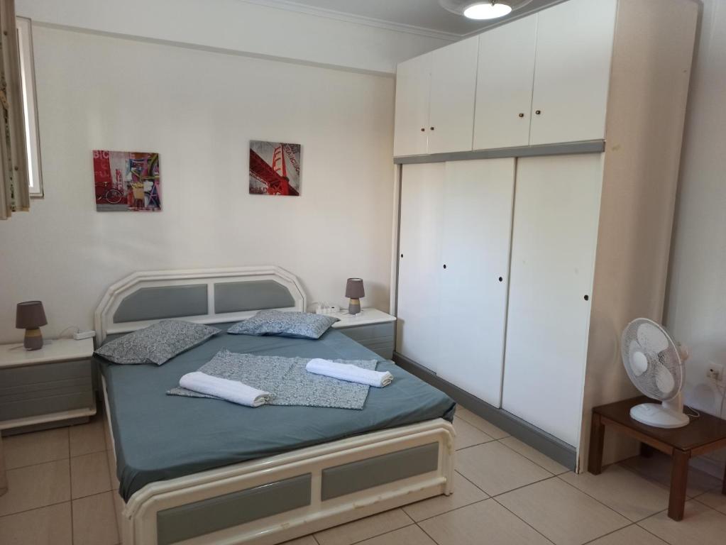 Posteľ alebo postele v izbe v ubytovaní Theodoras House