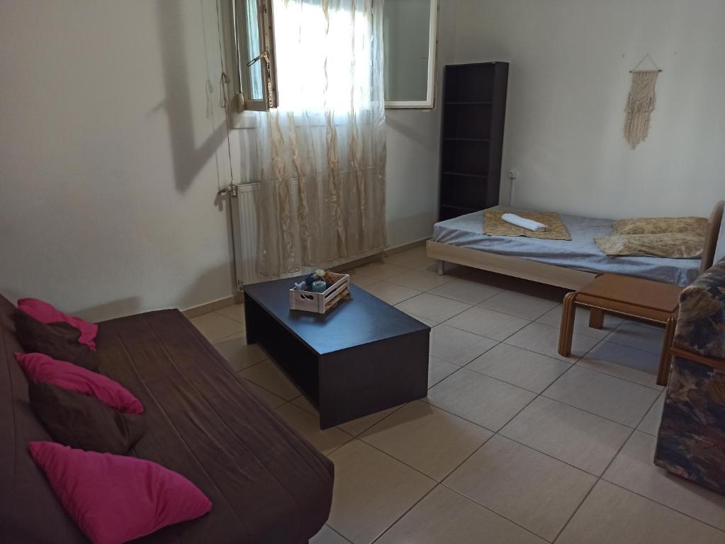 Posteľ alebo postele v izbe v ubytovaní Theodoras House