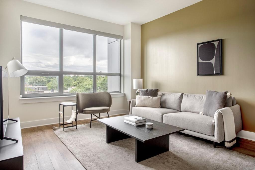 Gallery image of Pentagon City 1br w rooftop pool nr shopping WDC-692 in Arlington