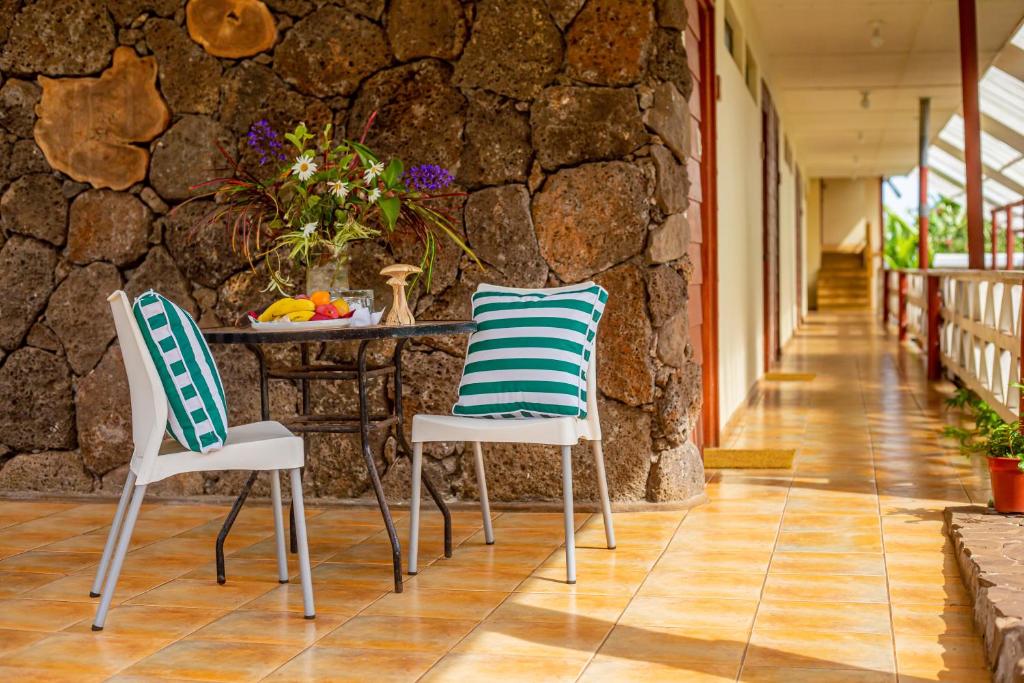 Rõdu või terrass majutusasutuses Hostal Uruhao
