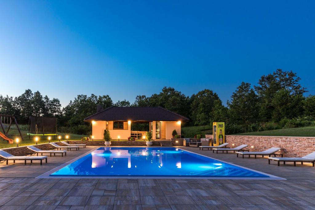 Apartments Lucija - 11