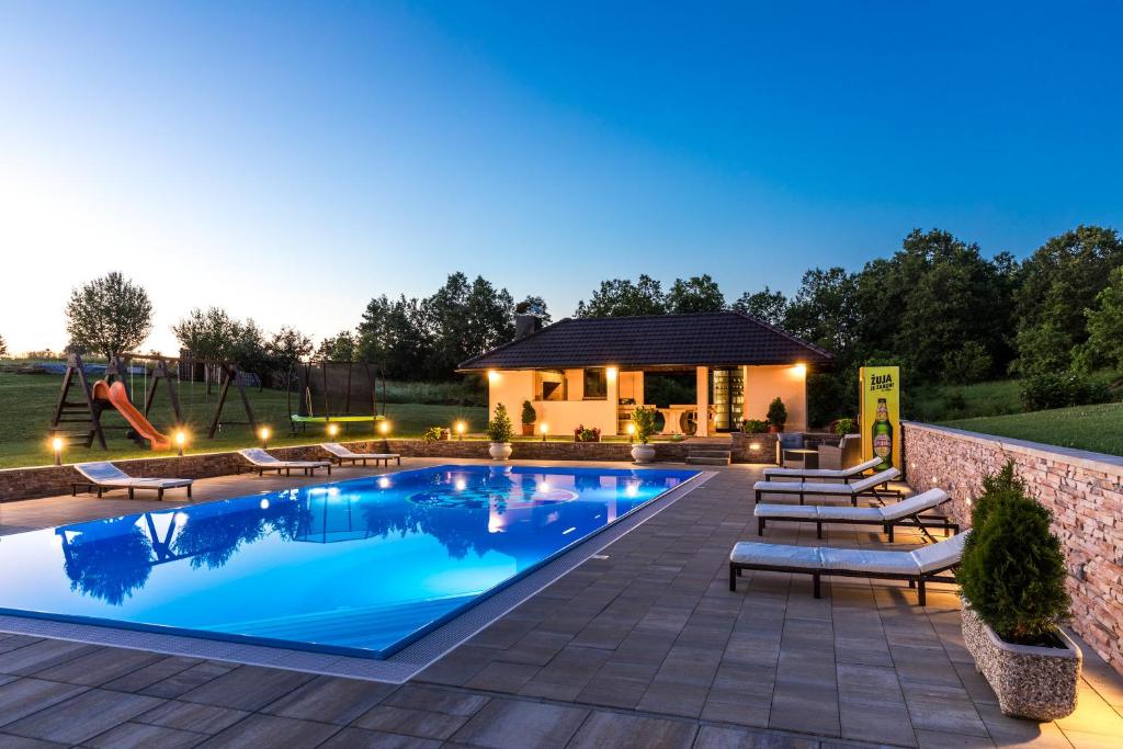 Apartments Lucija - 12