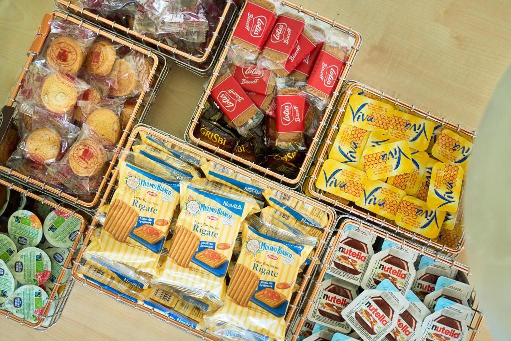 Delfina Palace Hotel - 11