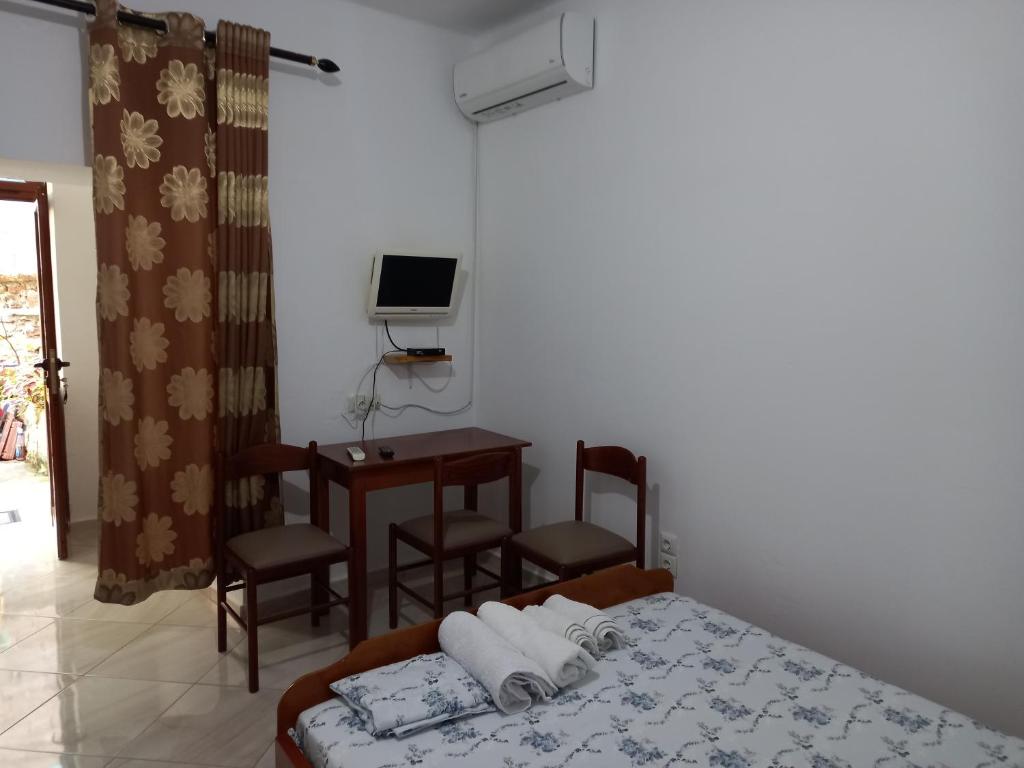 Isufi Guest Houses - Image 8