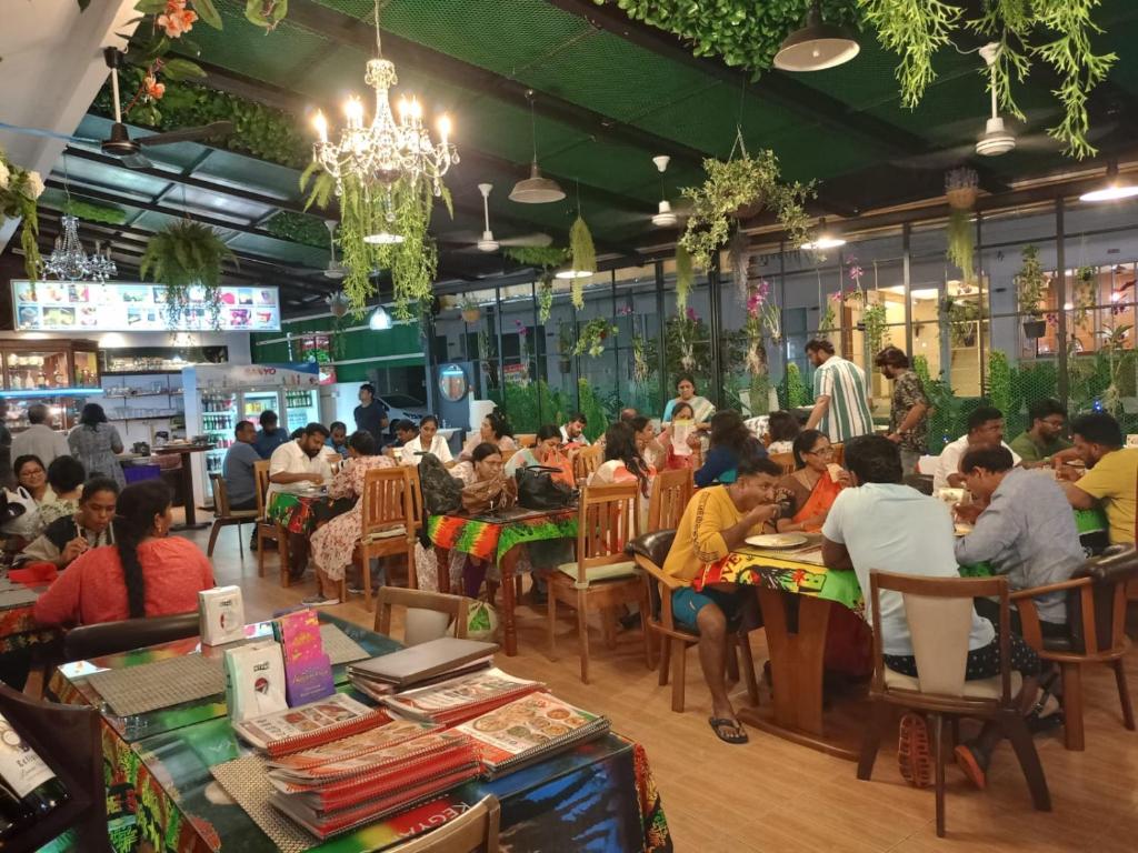 Garden Phuket Hotel - Resim 39