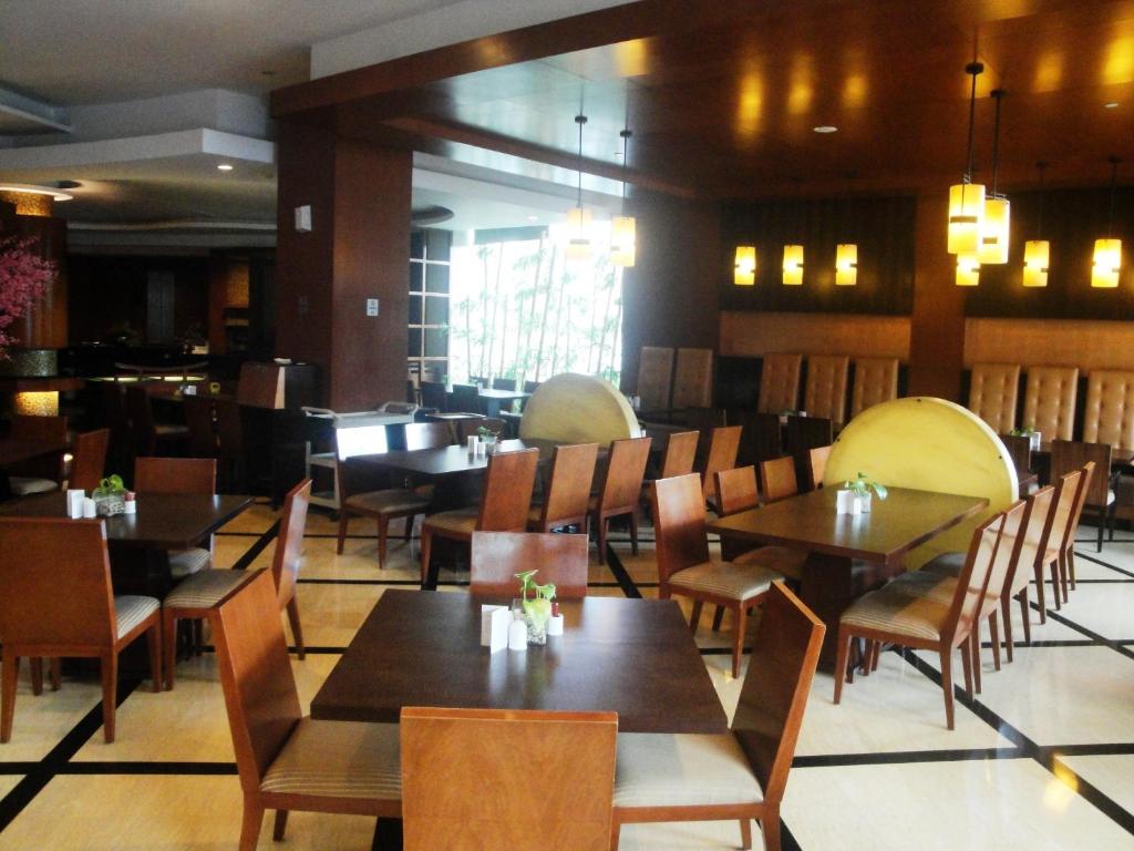 Posezení v ubytování Manado Quality Hotel
