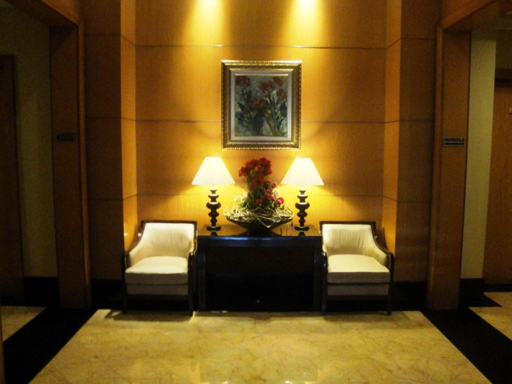 Posezení v ubytování Manado Quality Hotel
