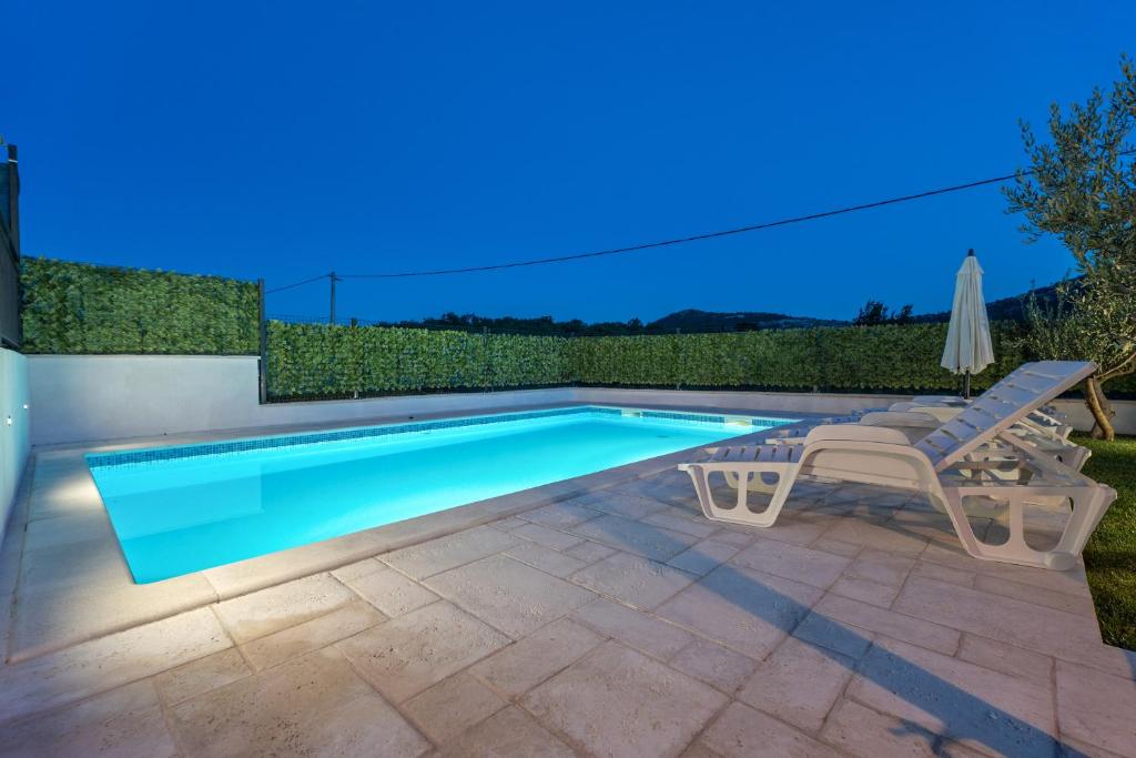 Bazén v ubytovaní Apartment Campo Verde with a private pool alebo v jeho blízkosti