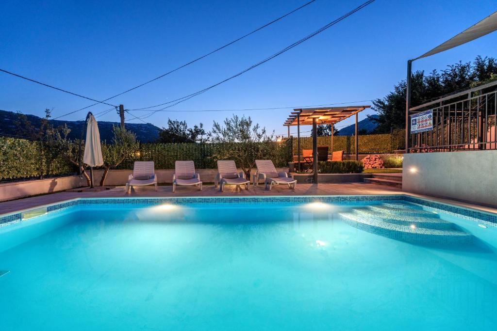 Bazén v ubytovaní Apartment Campo Verde with a private pool alebo v jeho blízkosti