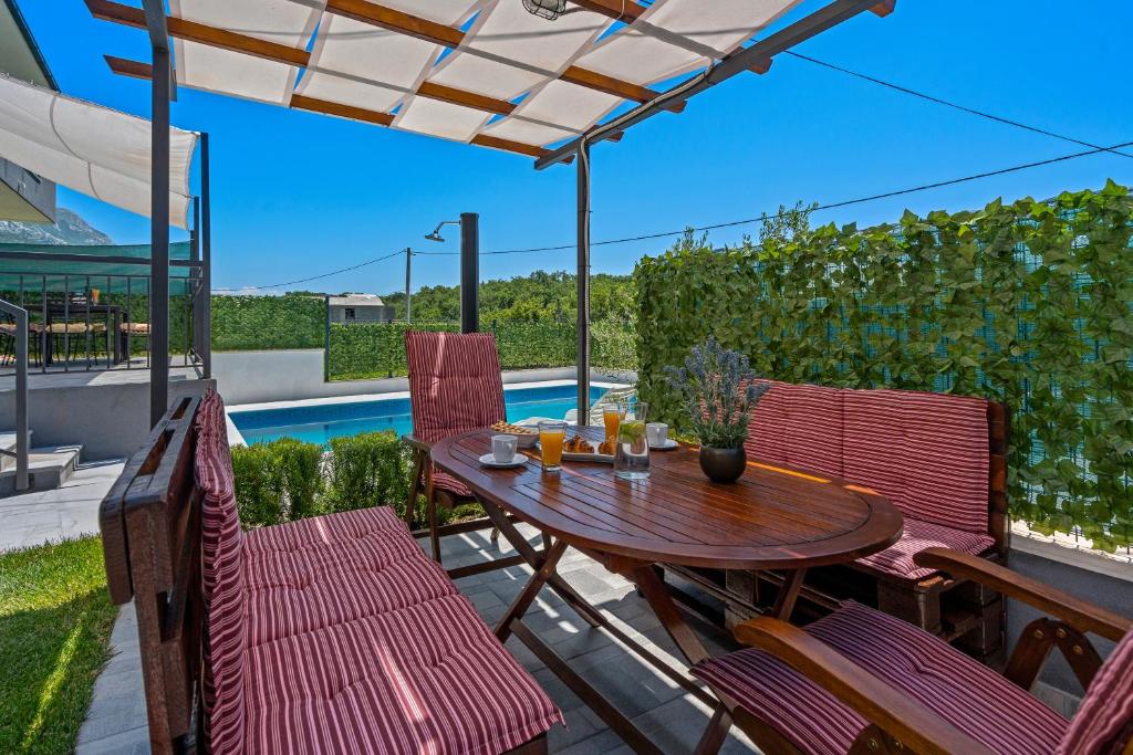 Bazén v ubytovaní Apartment Campo Verde with a private pool alebo v jeho blízkosti