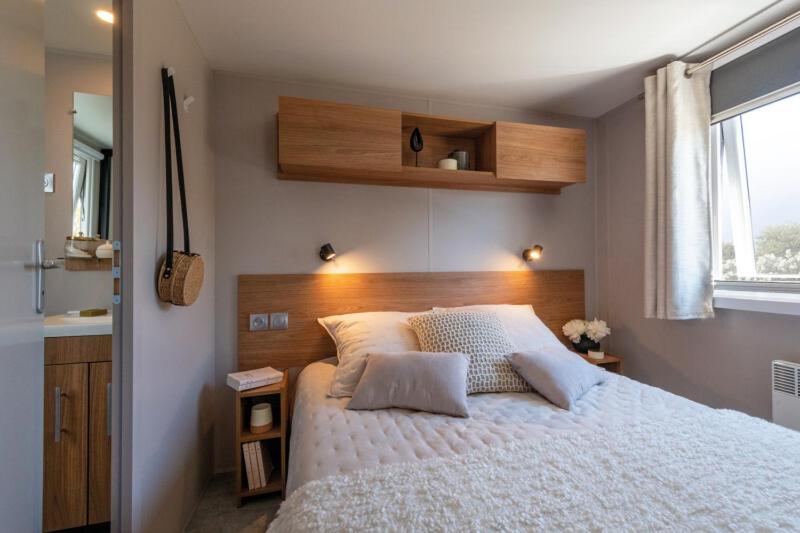 Postel nebo postele na pokoji v ubytování Beachside Vakantiepark