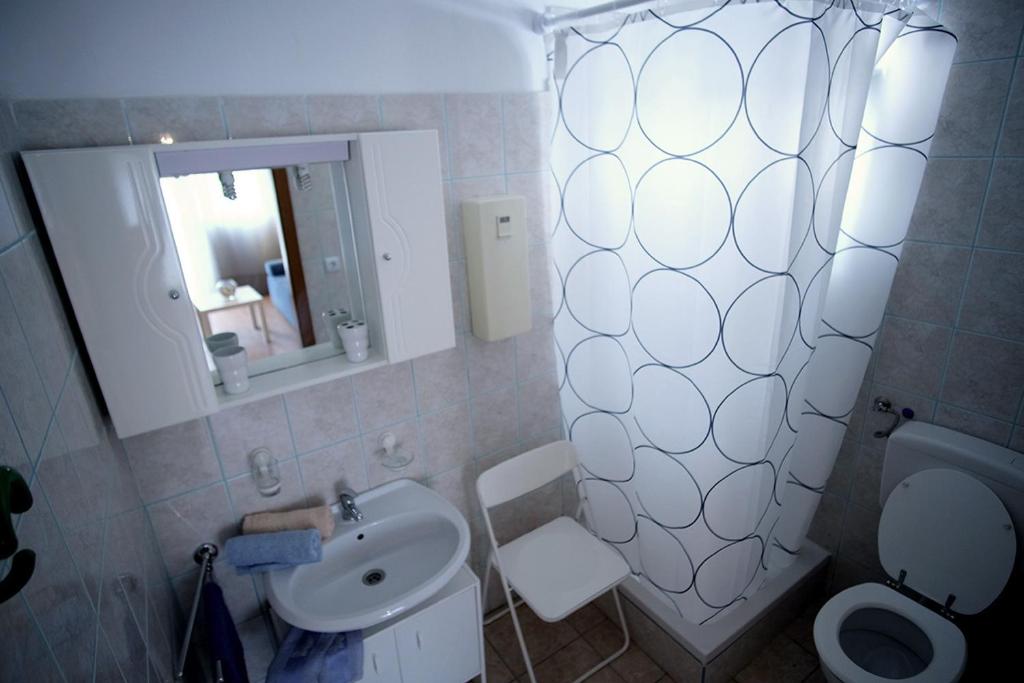 Kúpeľňa v ubytovaní Studio Apartments Shanti