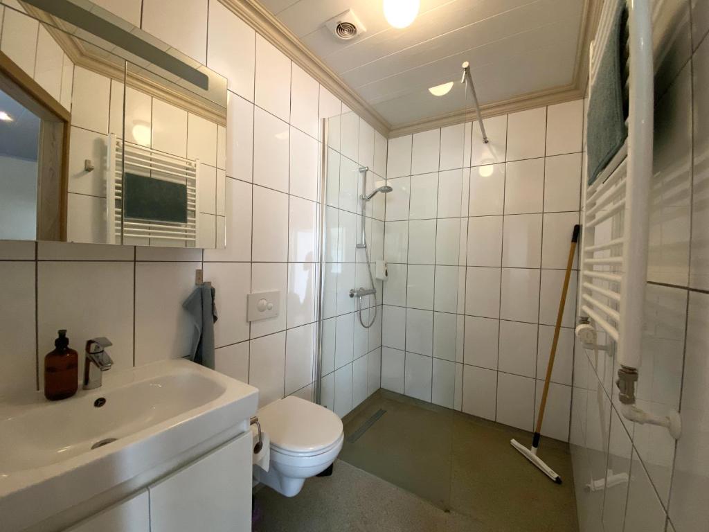 Ένα μπάνιο στο Studio Apartments