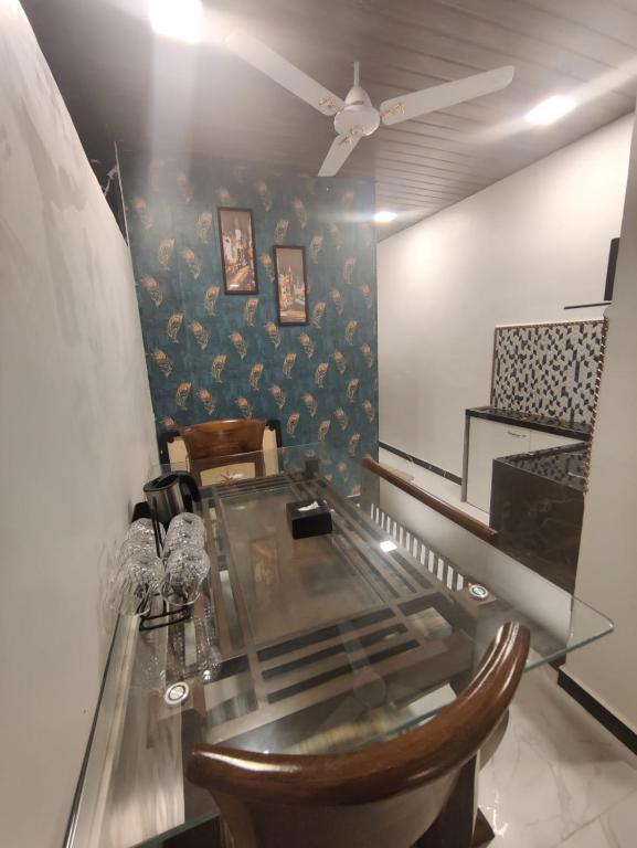 Fotografie z fotogalerie ubytování WhiteHouse Homestay by Oxystays Hospitality v destinaci Alibag