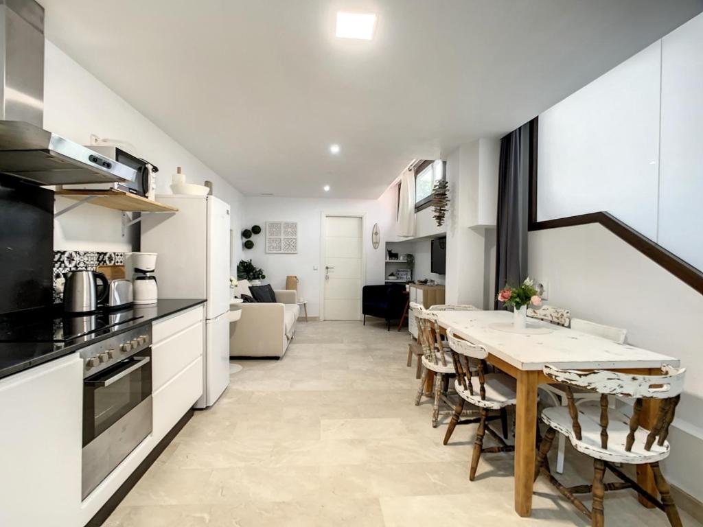 Kuchyň nebo kuchyňský kout v ubytování CASA COCO Semisotano con encanto
