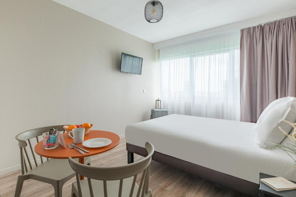 Appart'City Classic Bordeaux Centre - Resim 6