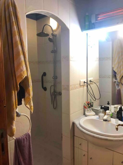 Fotografie z fotogalerie ubytování Villa climatisée, piscine v destinaci Jeresa