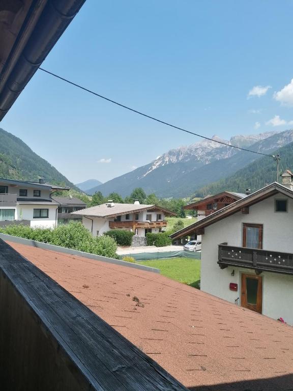 Nespecifikovaný výhled na hory nebo výhled na hory při pohledu z apartmánu