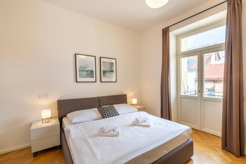 Petrin Tower Residence - 14