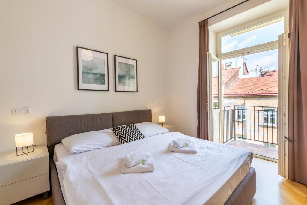 Petrin Tower Residence - 13