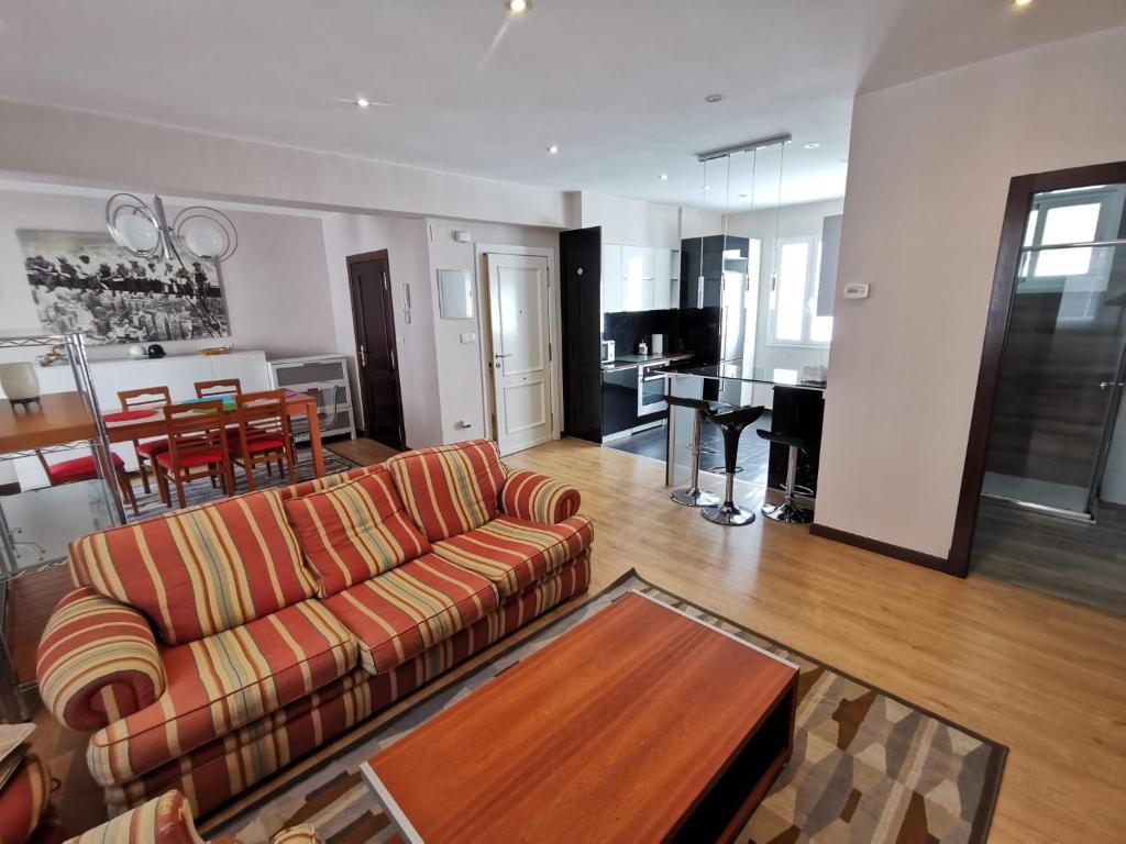 Apartamentos Piso Zamora ® en Vigo, Galicia