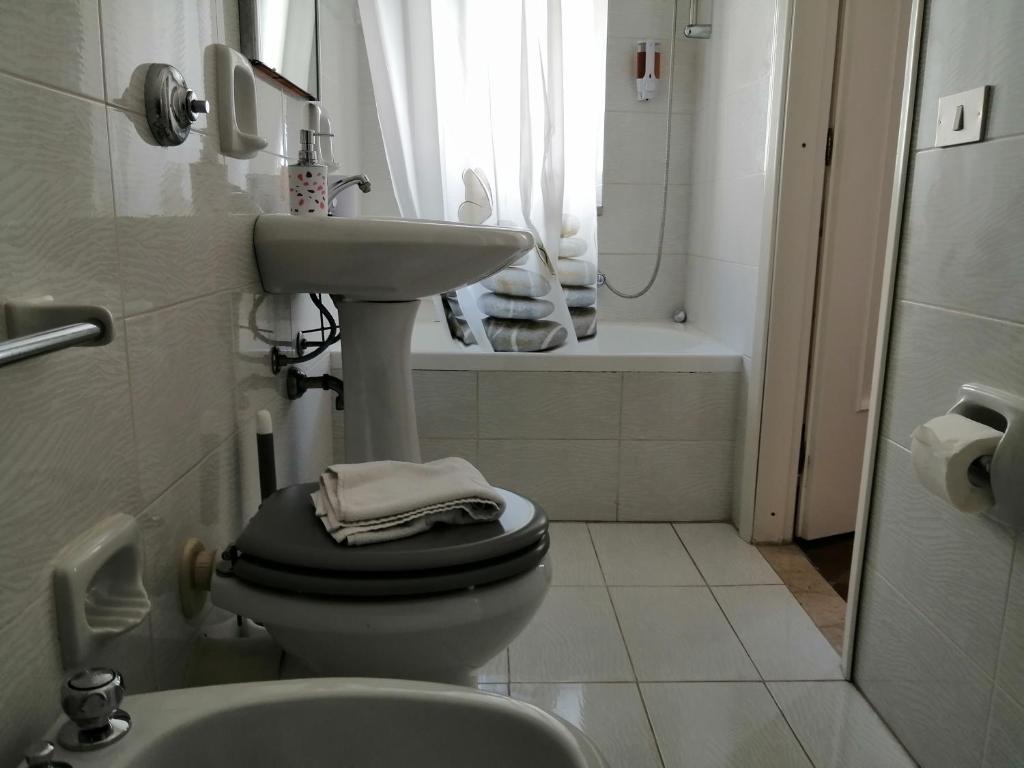 Una Stanza a Cefalù - 4