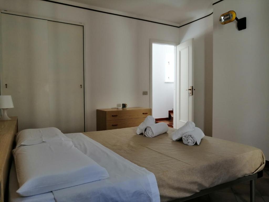 Una Stanza a Cefalù - 3