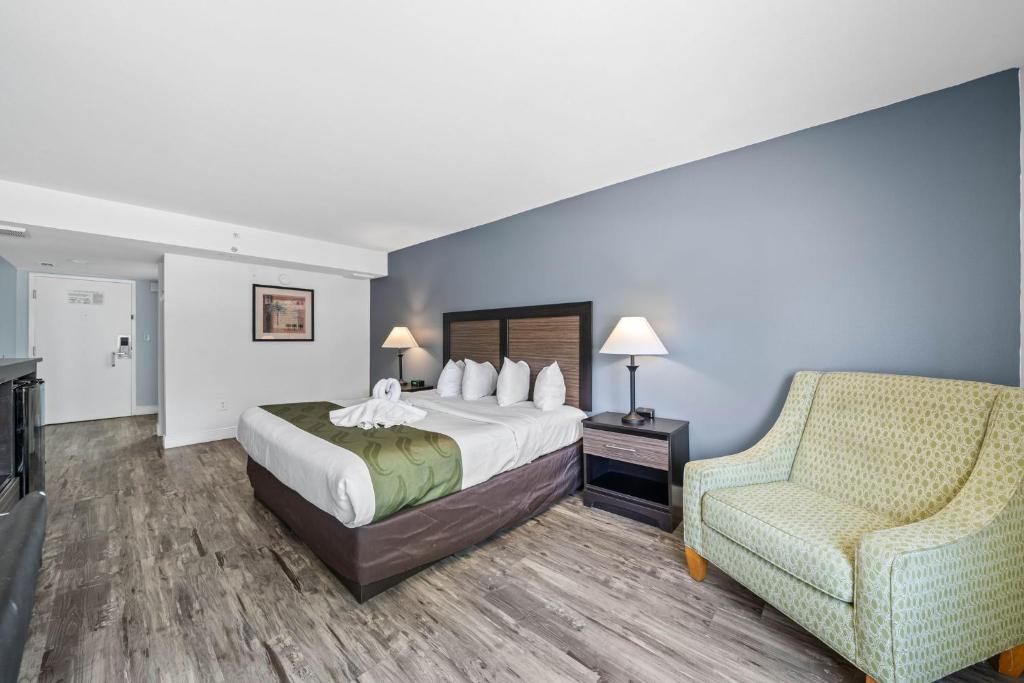 Quality Inn & Suites Tampa near Fairgrounds and Casino photo