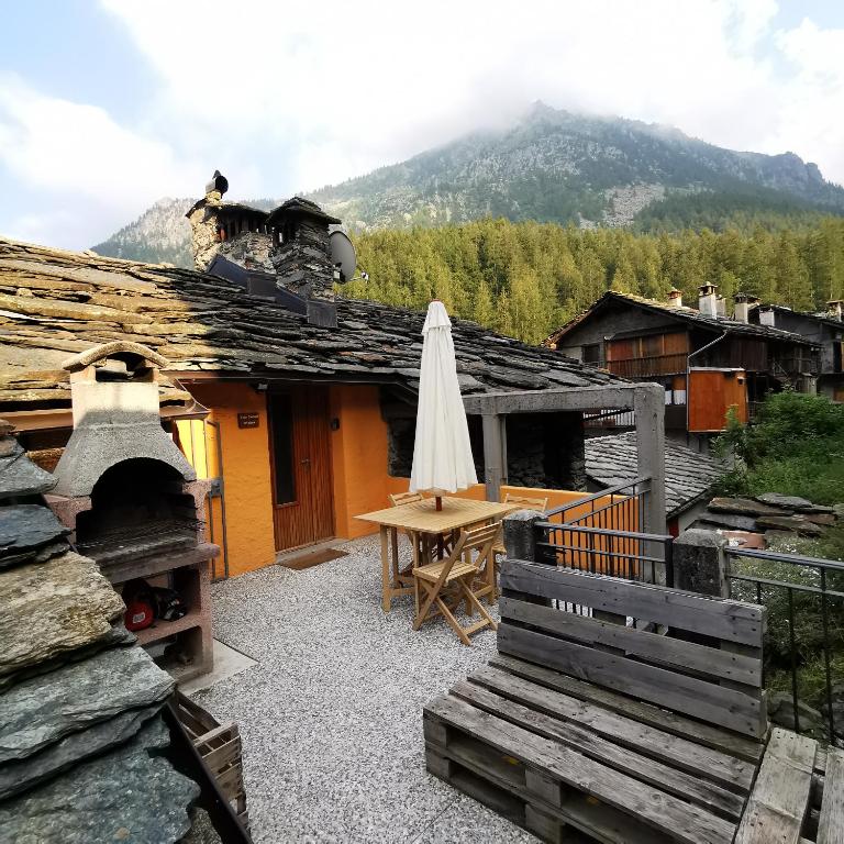 Výhľad na hory alebo výhľad na hory priamo z apartmánu