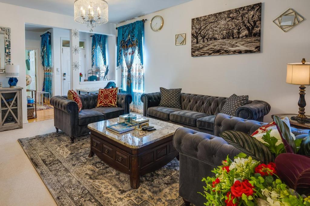 Kirkland Vacation Rental about 2 Mi to Lake Washington, Kirkland