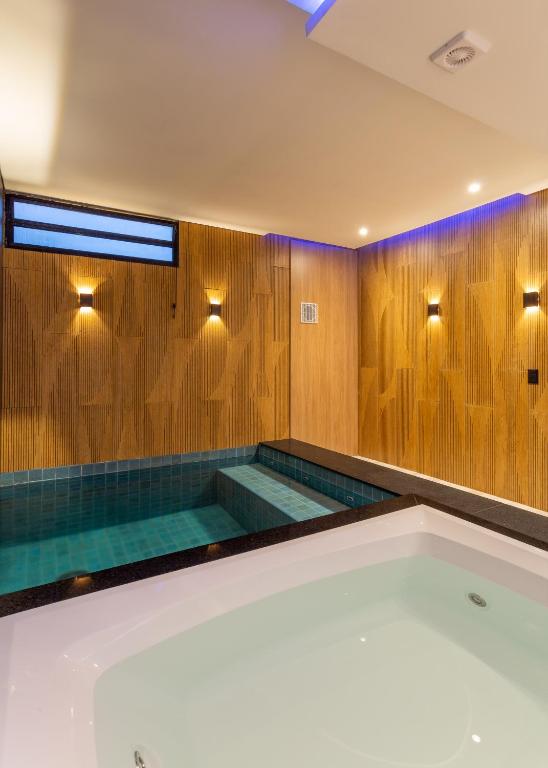 Drops Motel POA Zona Sul - Junior Suite Met Een Privézwembad