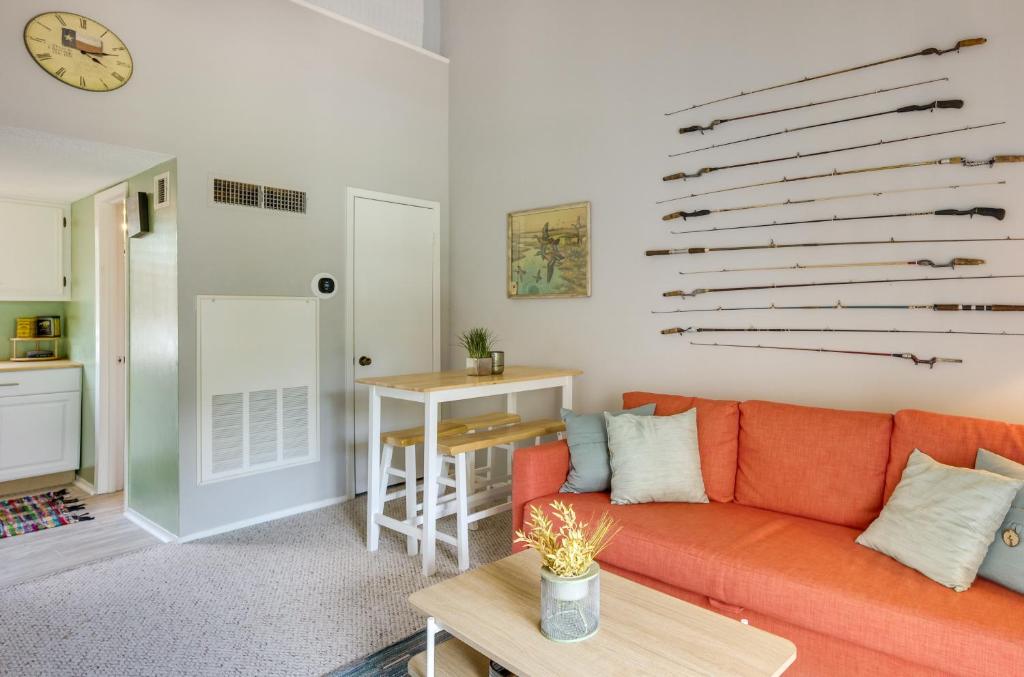 Sunny Huntsville Retreat with Boat Launch Access!, Huntsville (updated prices 2024)