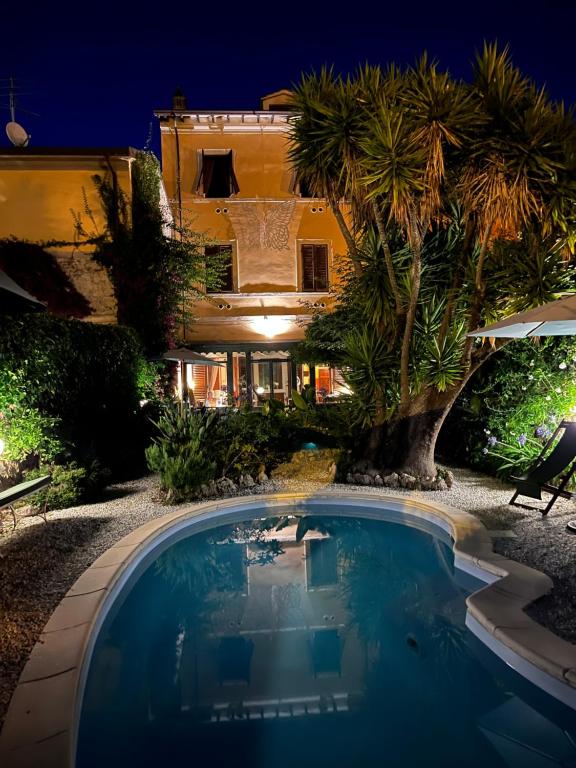 Πισίνα στο ή κοντά στο Residenza Palazzo Visdomini