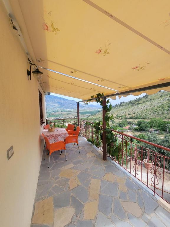 Xhumba Guesthouse - Image 9