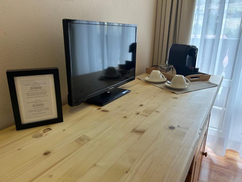 TV a/nebo společenská místnost v ubytování Penzion v strani