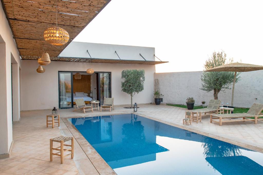 Piscina di ATLAS BOUSKIOD o nelle vicinanze