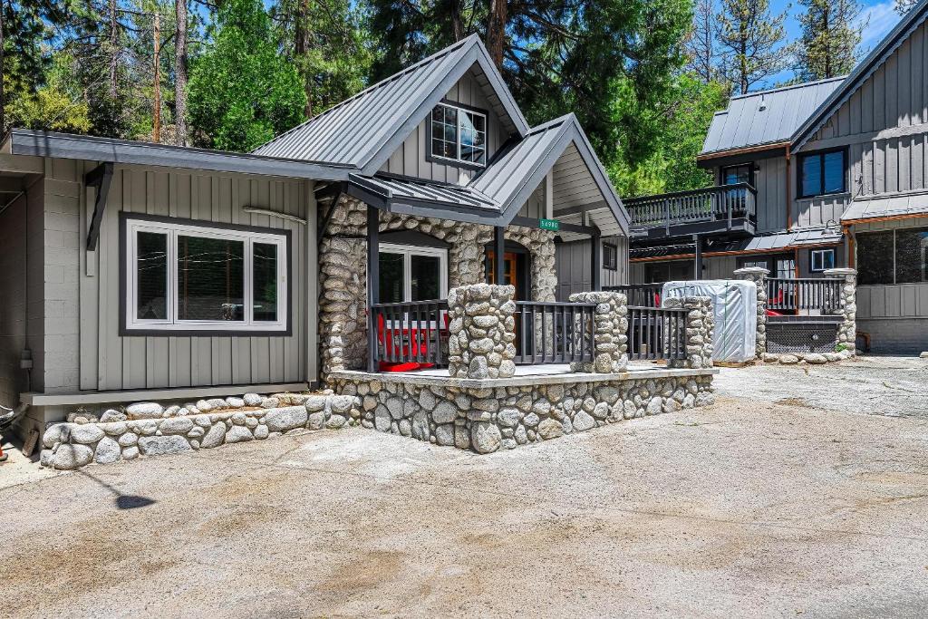 The Creekstone - Two-Bedroom Villa