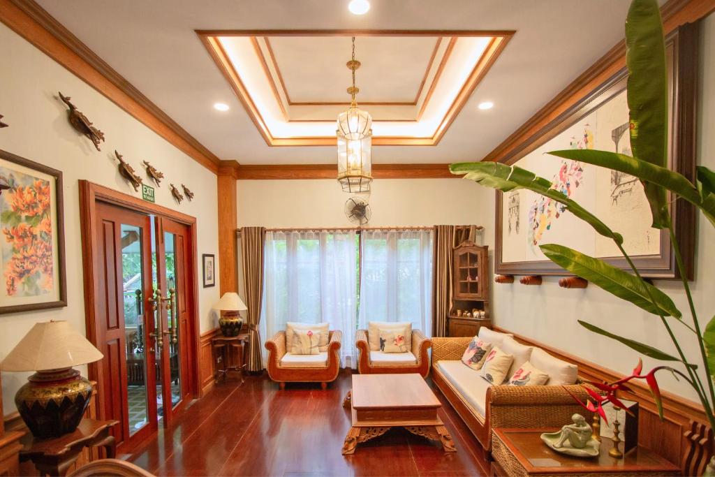 Rich Garden House Hotel - Resim 9